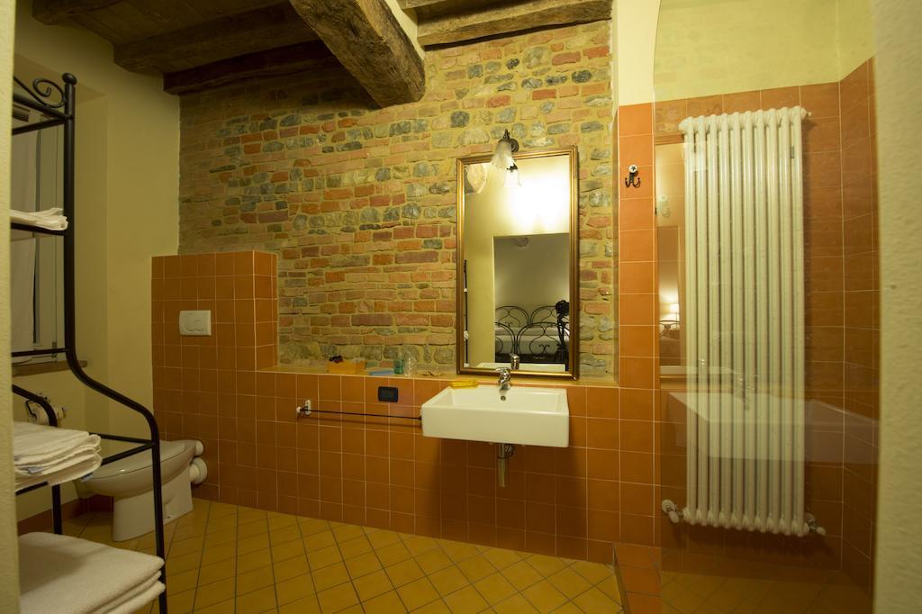 Agriturismo Arte Contadina Fiorenzuola dʼArda Pokoj fotografie